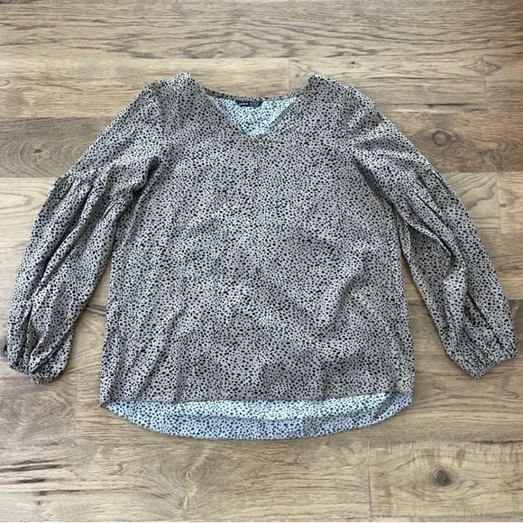 2 for $10 Deal SHEIN Brown Leopard Print Blouse - Picture 2 of 5